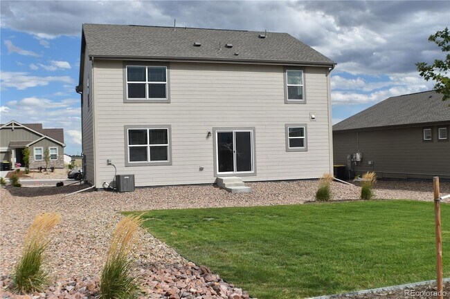 Building Photo - 7864 Desert Wrangler Dr