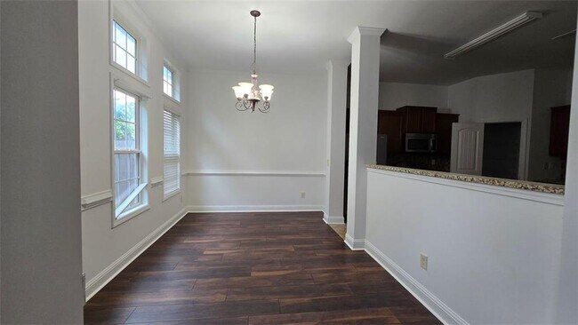 Building Photo - 2275 Copper Trail Ln NE