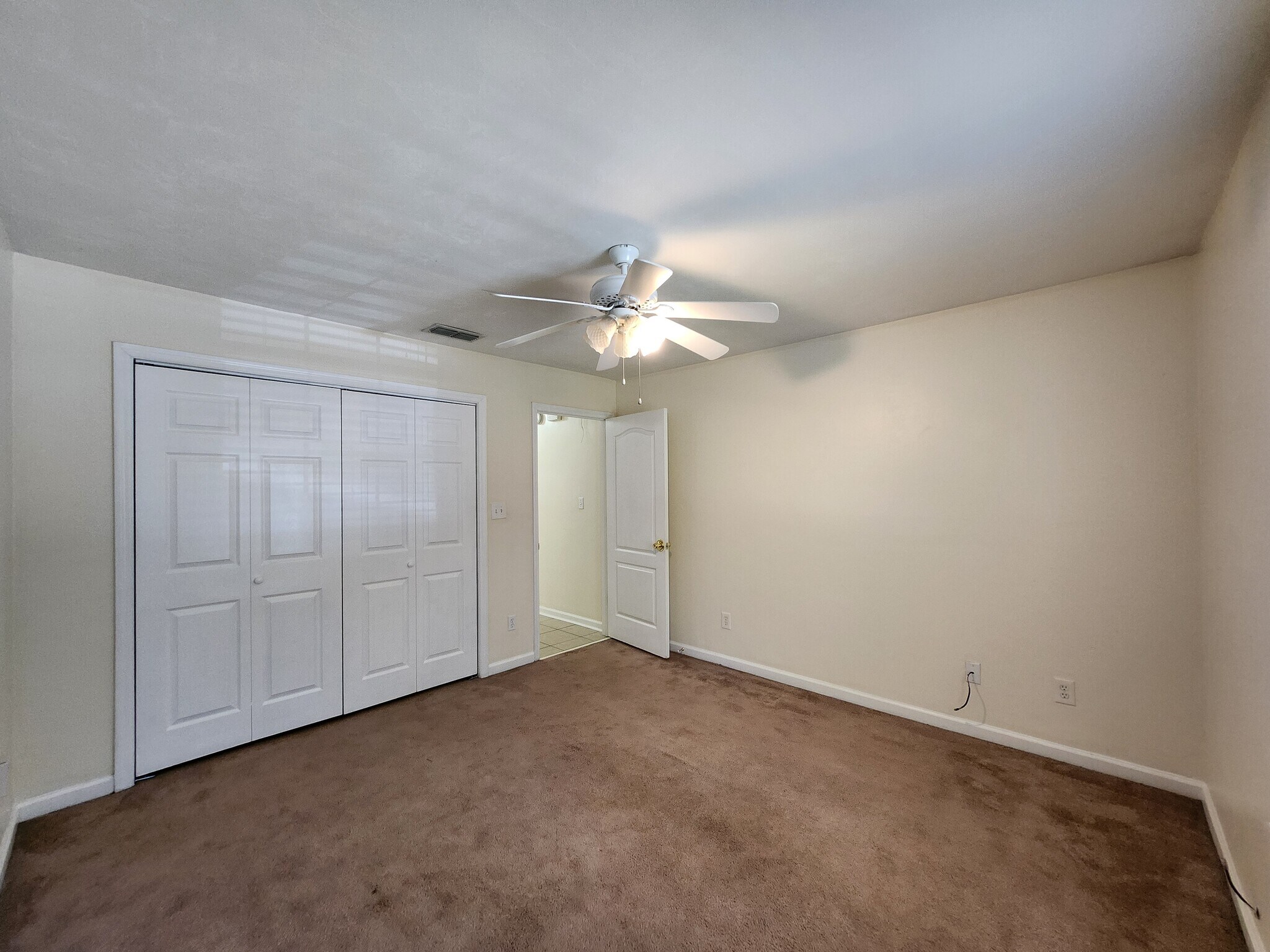 Building Photo - 2388 Hartsfield Way