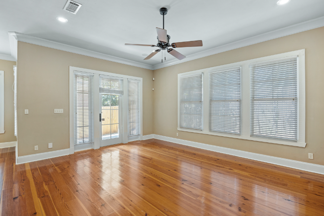 Building Photo - 1836 Ashley Hall Way