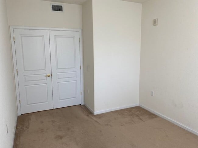 Building Photo - 10351 W Girton Dr