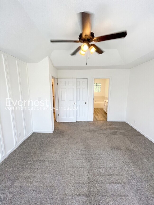 Building Photo - 2503 Elkmont Dr