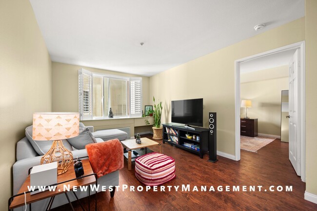 Building Photo - Charming Little Italy 1 Bedroom at Portico!