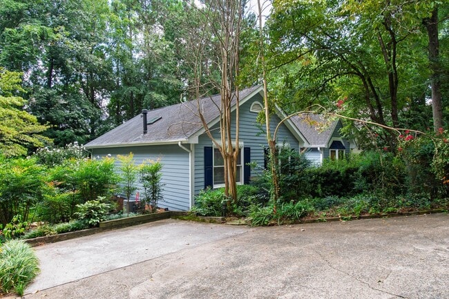 Building Photo - Spacious 4-Bedroom Carrboro Home with Dual Primary Suites & Community Amenities