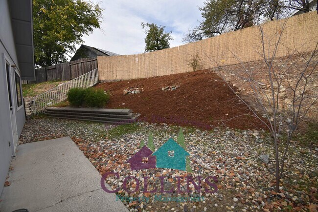 Building Photo - 116 Stanford Ct