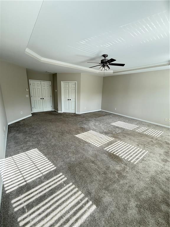 Building Photo - 3827 Manor View