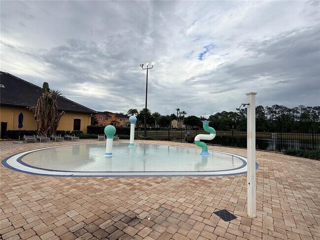 Building Photo - 8977 Bismarck Palm Rd