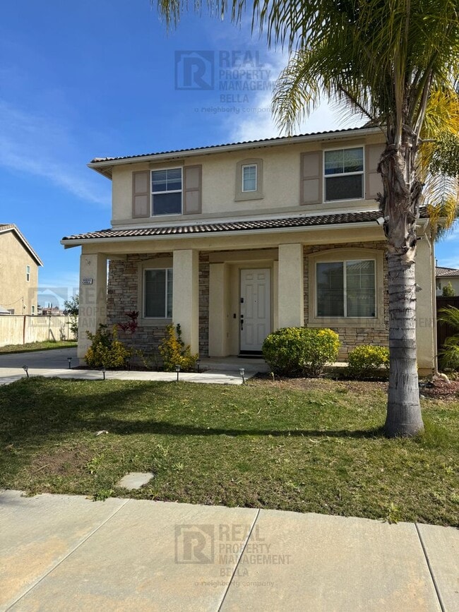 Building Photo - Gorgeous Murrieta Home with Main Floor Bedroom and Bathroom