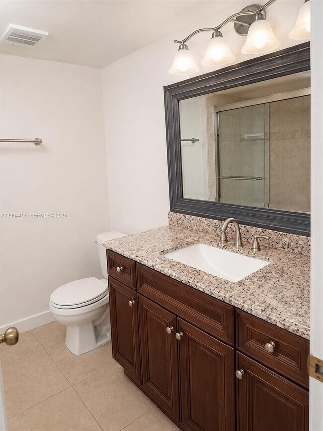 Building Photo - 8750 Royal Palm Blvd