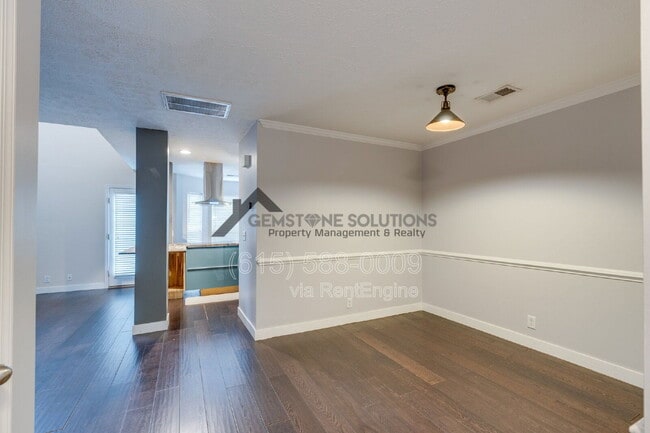 Building Photo - 2402 Nashboro Blvd