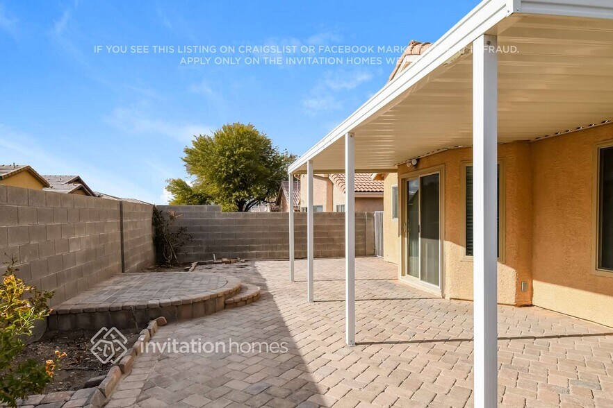 Building Photo - 6557 Shining Sand Ave