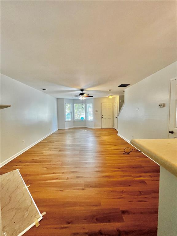 Building Photo - 725 Crestwell Cir