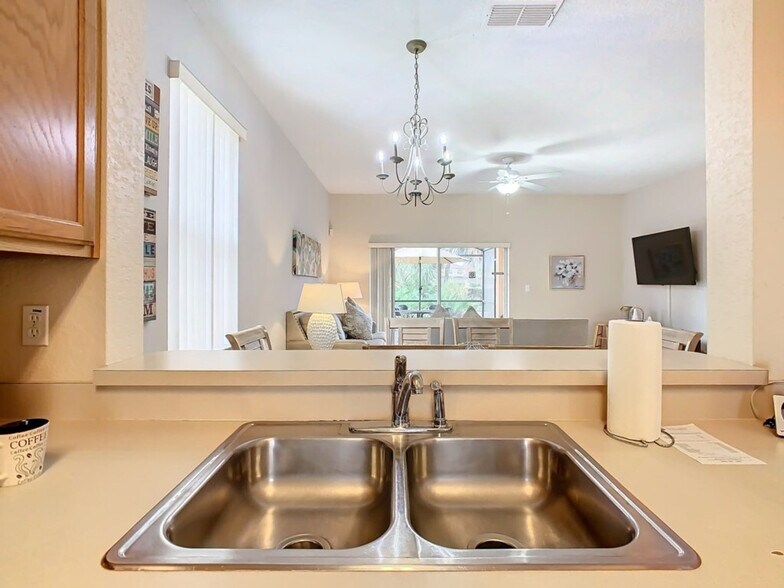 Building Photo - 5722 Delorean Dr