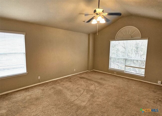 Building Photo - 400 Apache Ledge