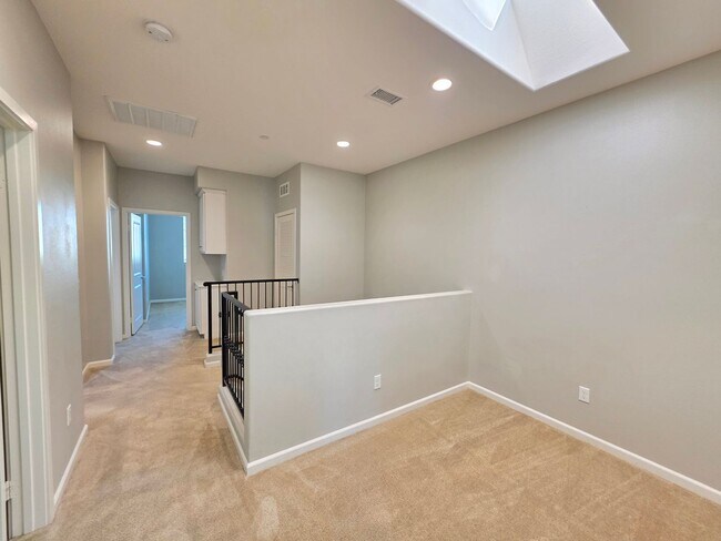 Building Photo - 14910 Castille Way