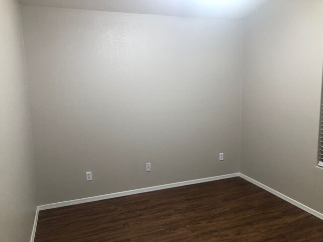 Building Photo - Long Term rental in Chandler
