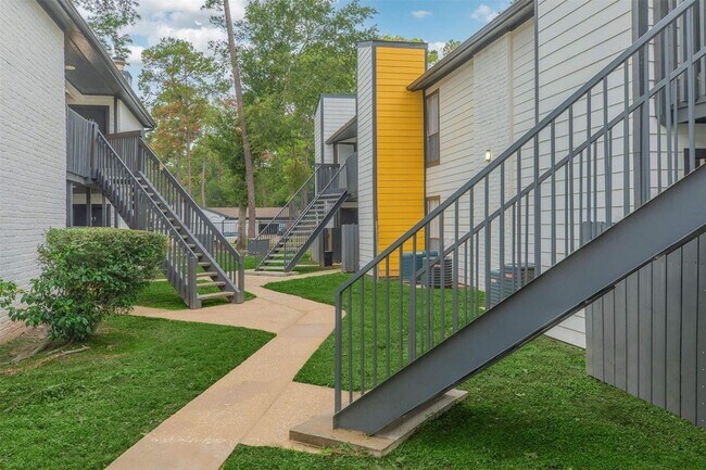 Building Photo - 21717 Inverness Forest Blvd