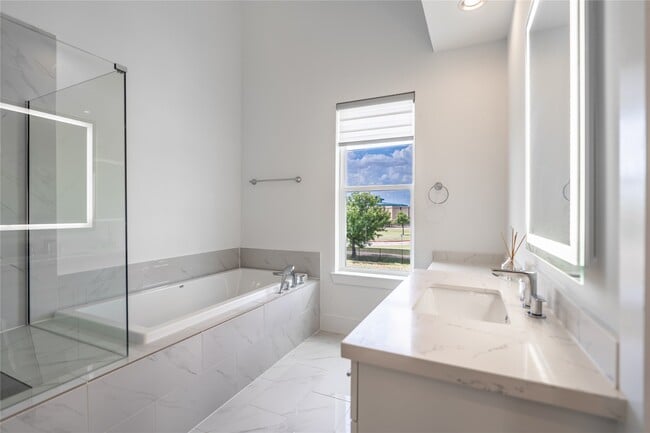 Building Photo - 9806 Blissful Pr Ln