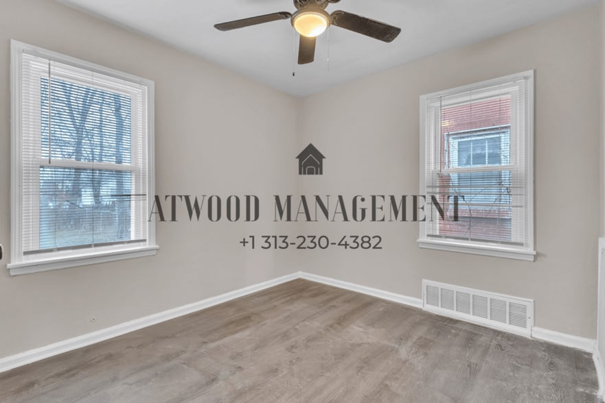 Building Photo - Fully Renovated 3-Bedroom Home – Move-In Ready for You!