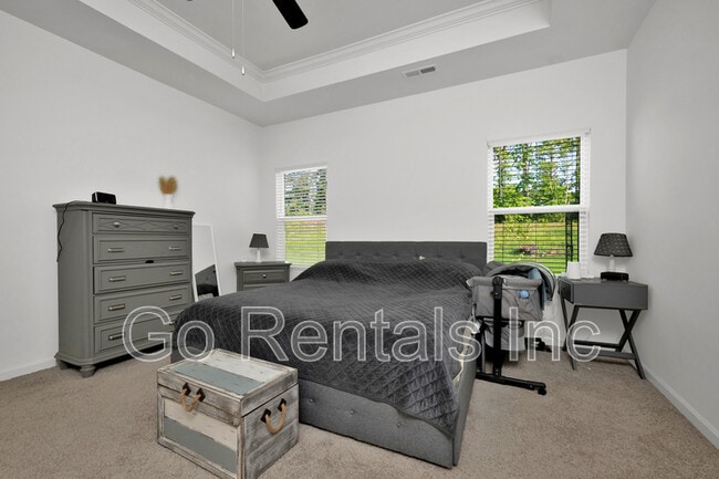 Building Photo - 9426 Doss Ferry Ln