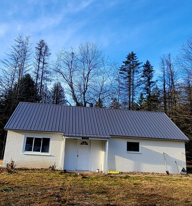 Building Photo - 125 Mabel Ln