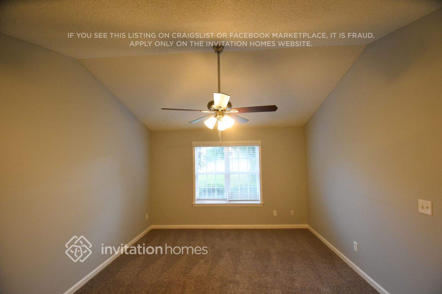 Building Photo - 1704 Fort Shawnee Trace NE