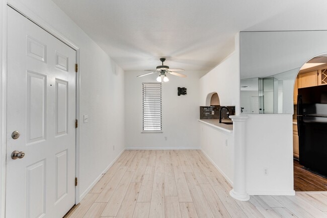 Building Photo - Stylish Remodeled 2-Bedroom Condo with Bal...
