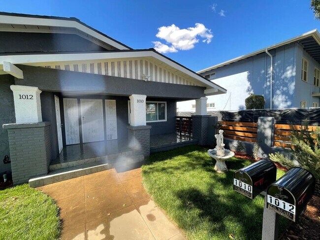 Building Photo - 1010 Cypress Ave