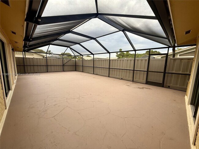 Building Photo - 5416 Eagle Lake Dr