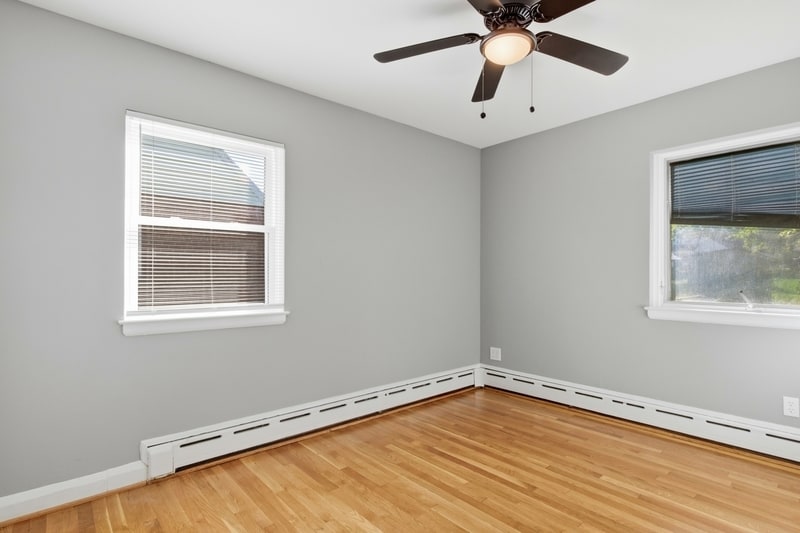 Building Photo - 4311 Kennison Ave