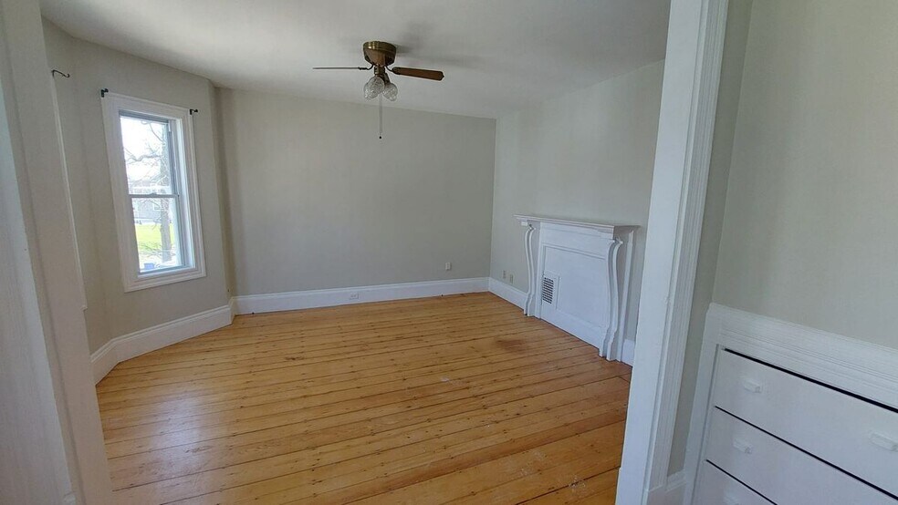 Building Photo - 9 Woodville Park