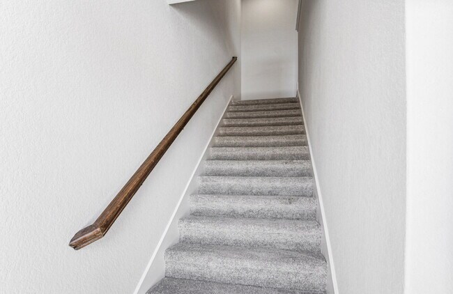 Building Photo - 7146 Magnolia Pass