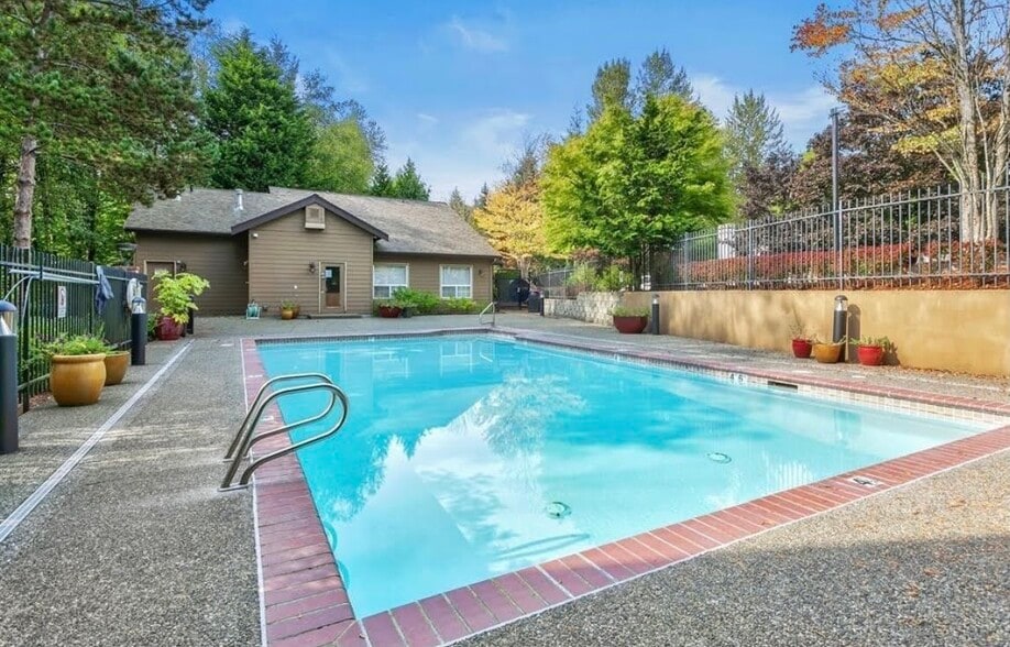 Building Photo - 18930 Bothell Everett Hwy