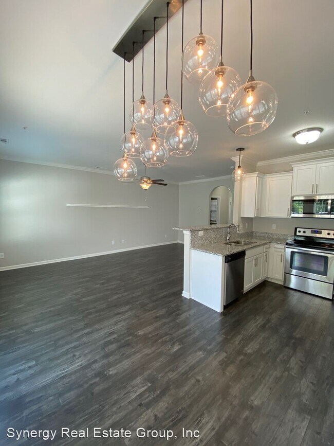 Building Photo - 3 br, 2.5 bath House - 407 Shirebrook Circle