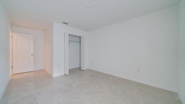 Building Photo - 17197 Monte Isola Wy