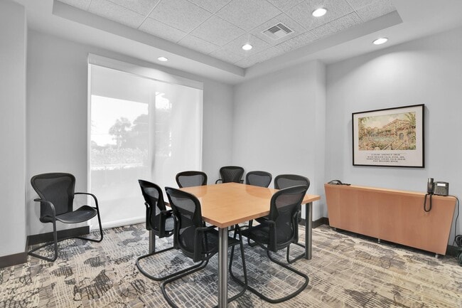 Building Photo - 99 SE Mizner Blvd