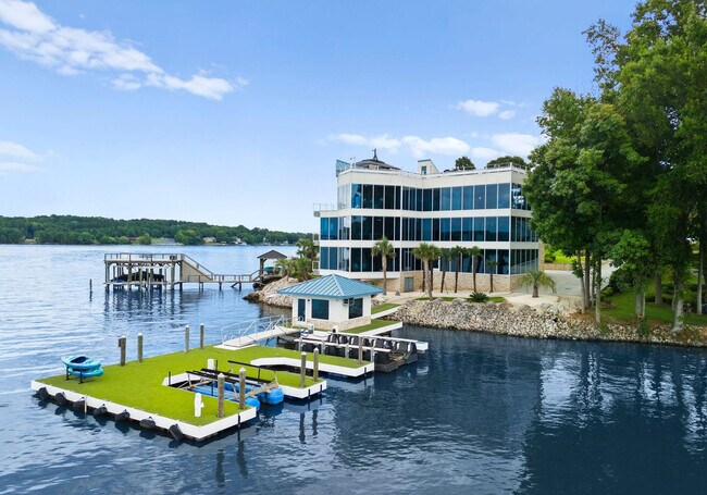 Building Photo - 8776 Harbor Cir