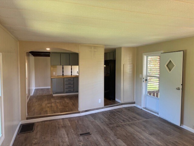 Building Photo - 132 Hensley Loop