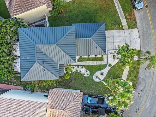 Building Photo - 18087 SW 30th Ct