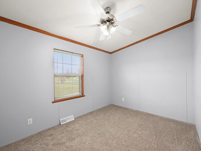 Building Photo - 13675 Woodbridge Rd