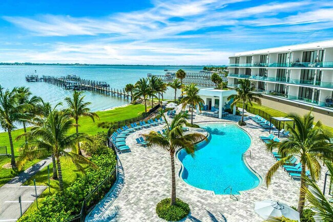 Building Photo - 3055 South Highway A1A-SI ID1074342P