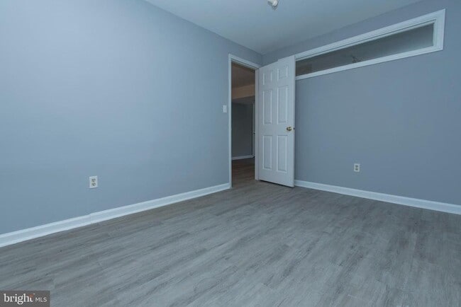 Building Photo - 48 Pontiac Way