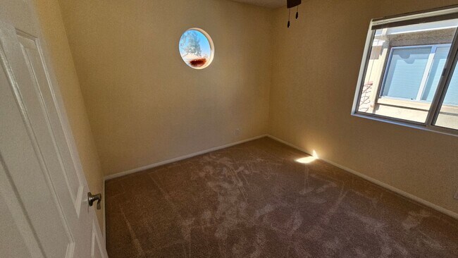 Building Photo - SCRIPPS RANCH / SAN DIEGO - Nice 4 Bedroom...