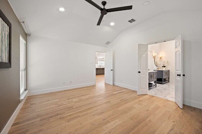 Building Photo - Renovated 4BR, Open Concept, Greenbelt Lot, Keller ISD