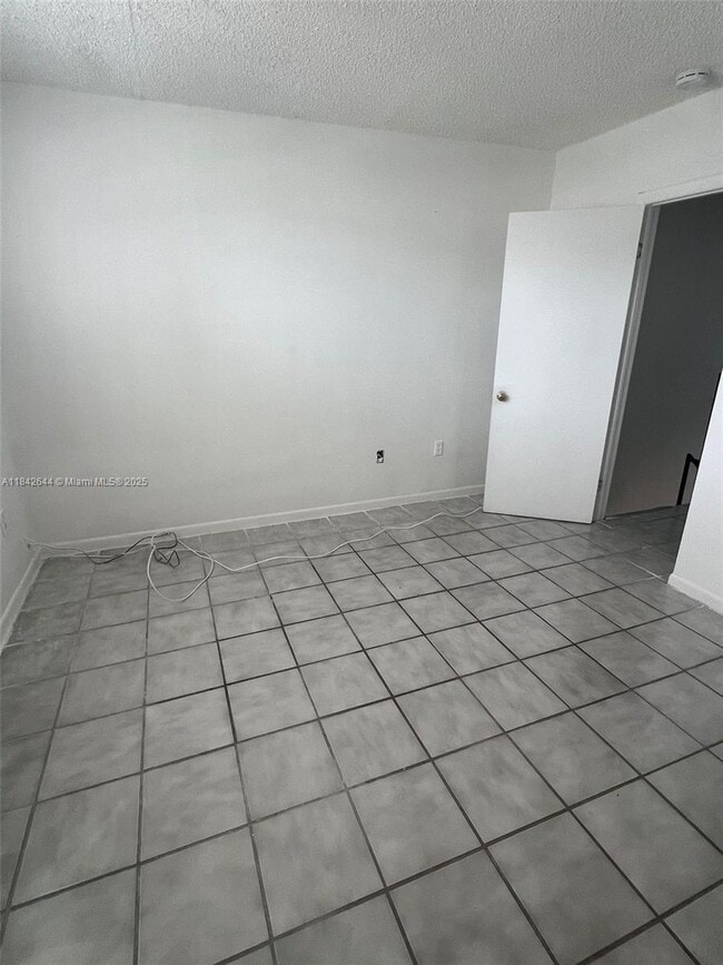 Building Photo - 15022 SW 80th Terrace