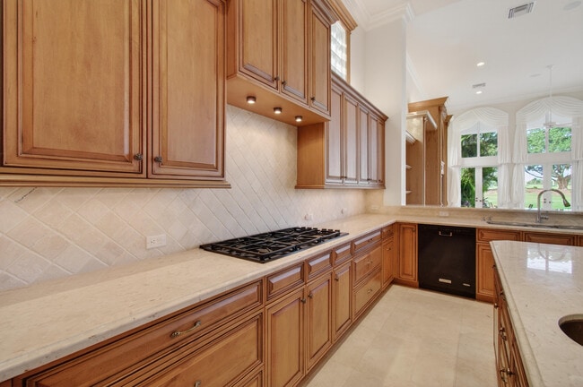 Building Photo - 331 Mizner Lake Estates Dr