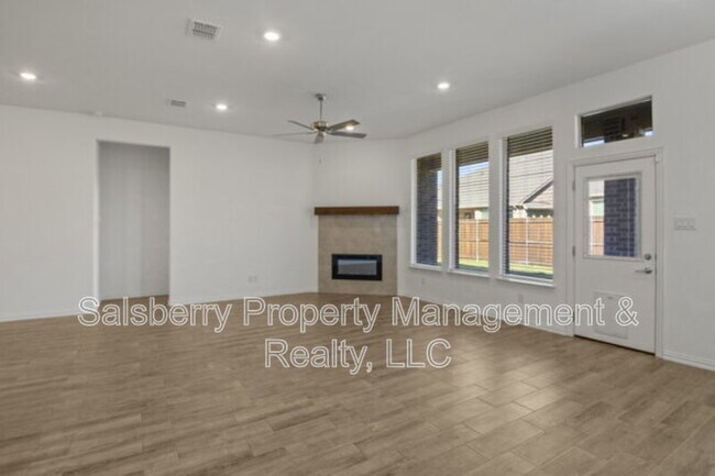 Building Photo - 224 Cherryvale Ln