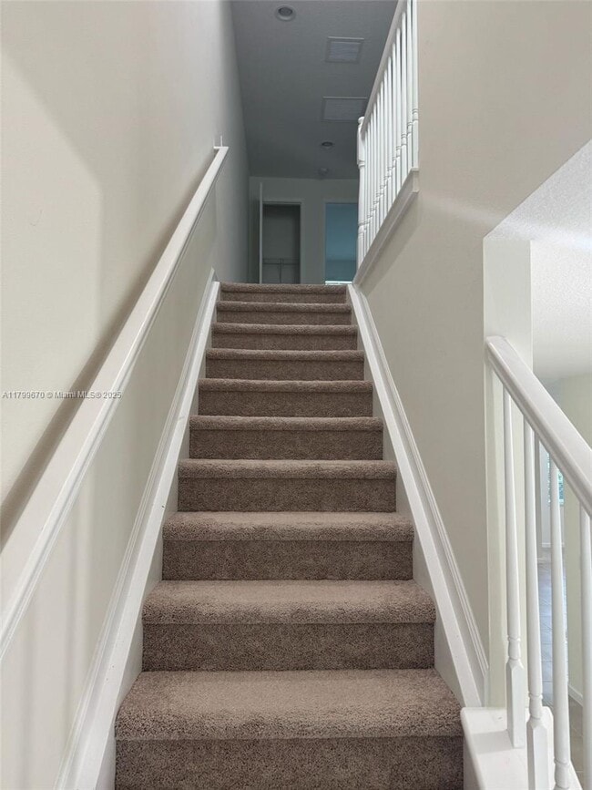 Building Photo - 5230 Thatcher Ct