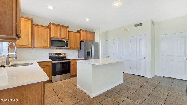 Building Photo - 2237 N 135th Dr