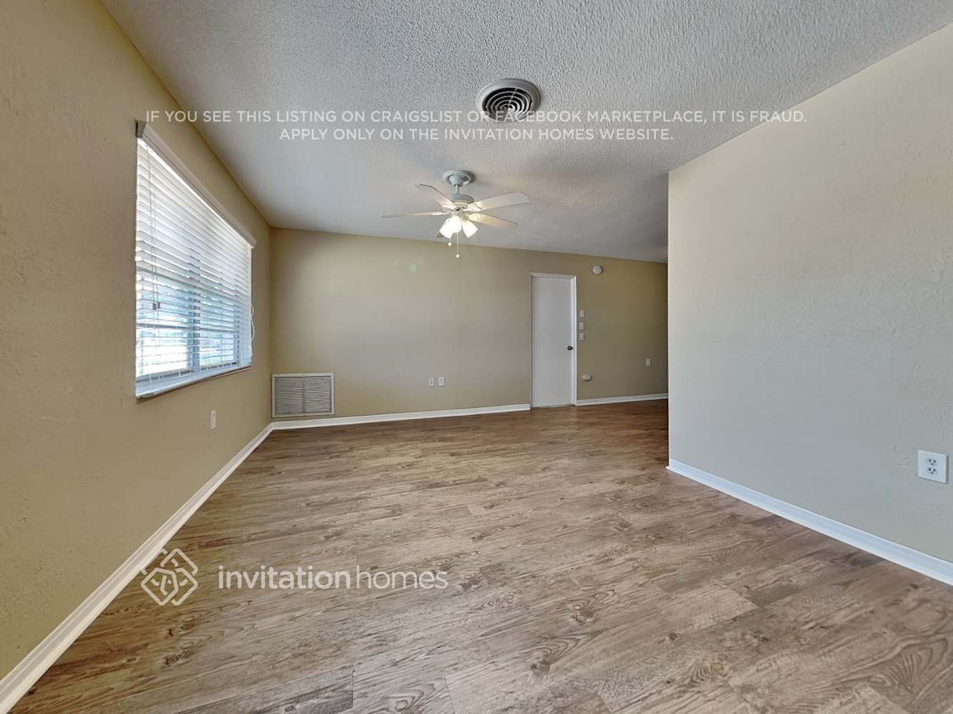 Building Photo - 1744 Bentley St